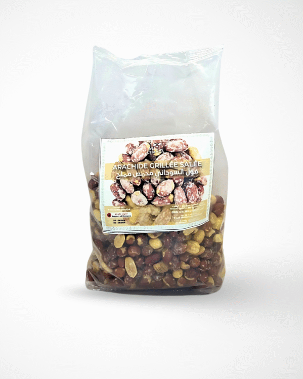 Cacahouètes grillées avec sel
